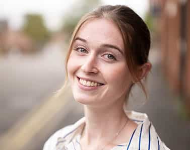 Joanna Earl